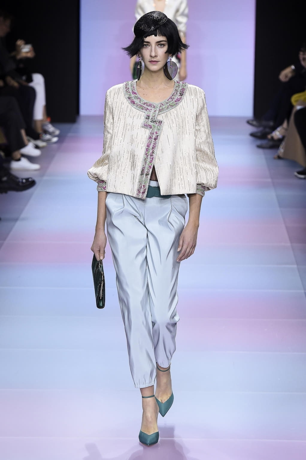 Fashion Week Paris Spring/Summer 2020 look 6 de la collection Giorgio Armani Privé couture