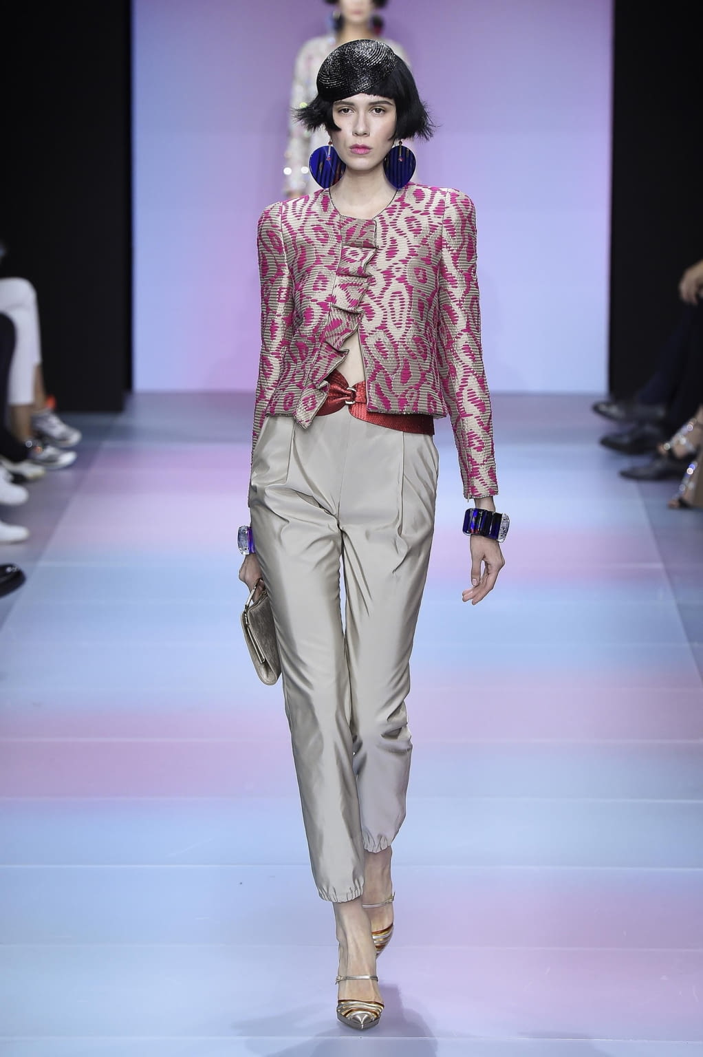 Fashion Week Paris Spring/Summer 2020 look 11 from the Giorgio Armani Privé collection 高级定制