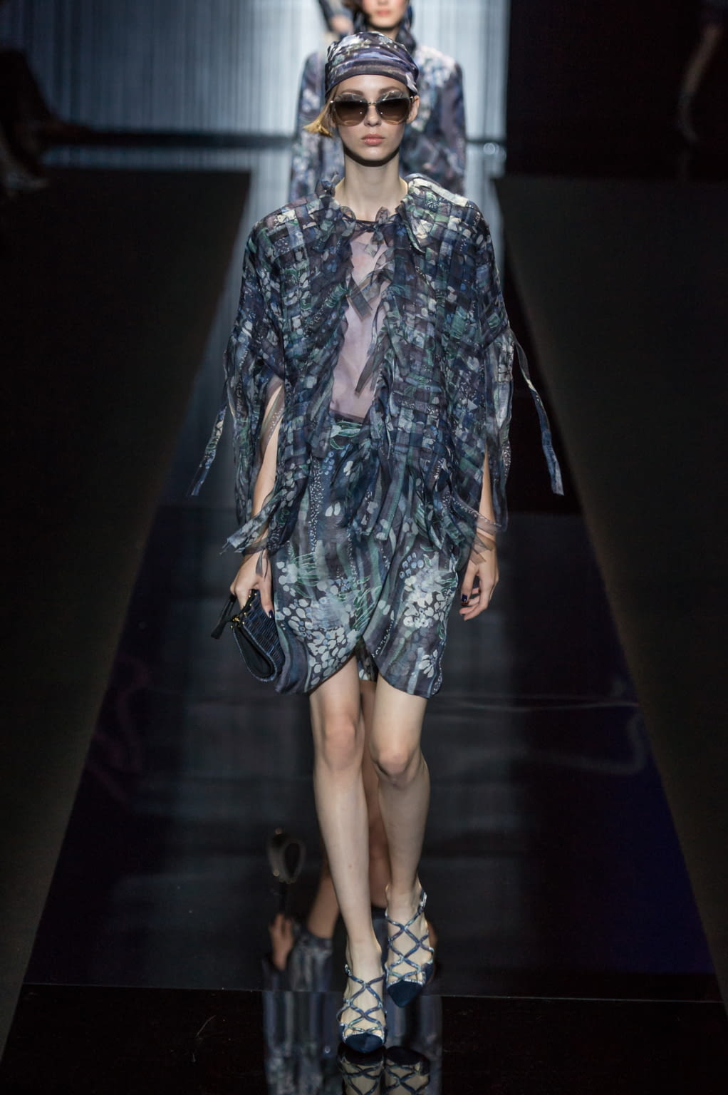 Fashion Week Milan Spring/Summer 2017 look 13 from the Giorgio Armani collection womenswear