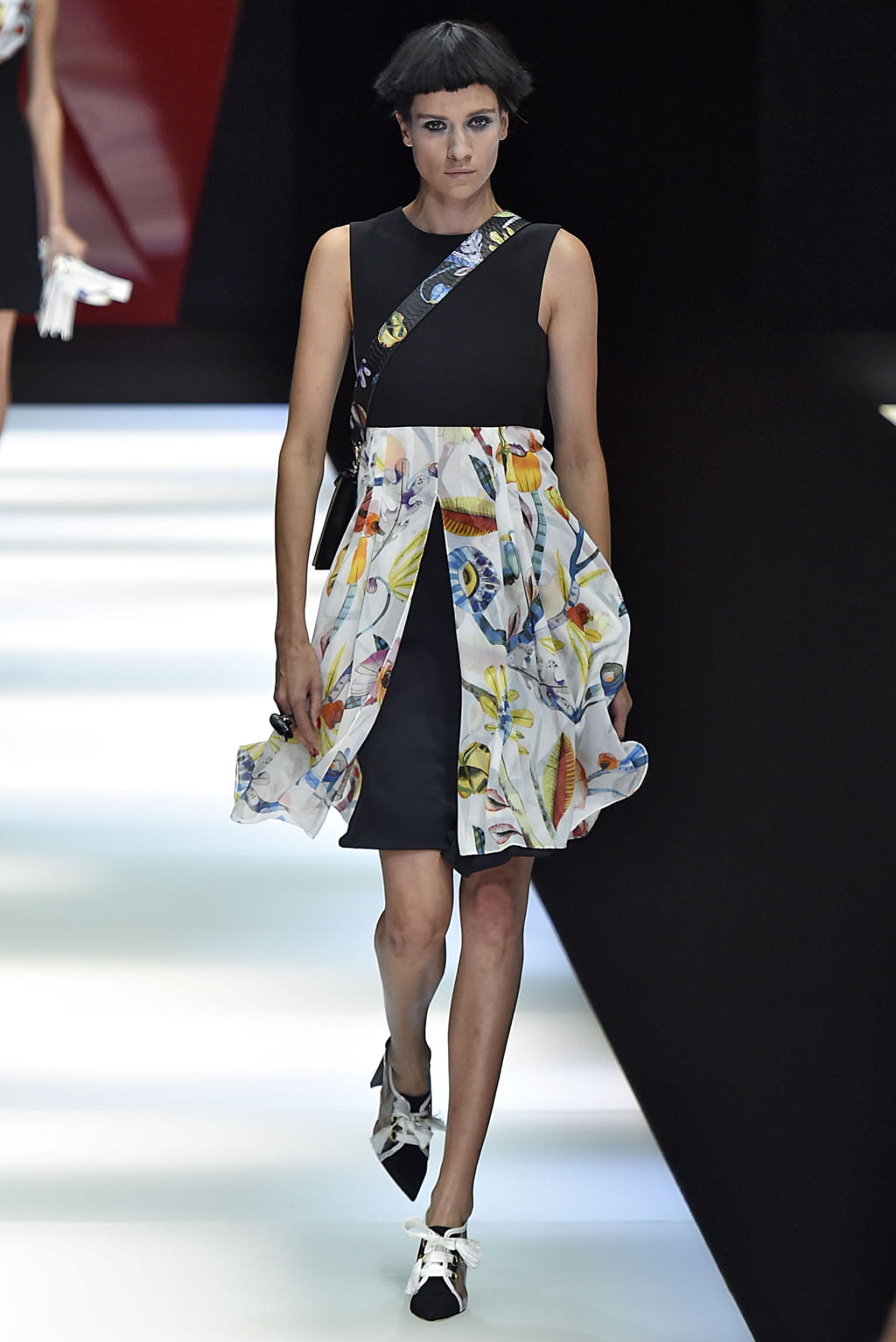 Fashion Week Milan Spring/Summer 2018 look 3 de la collection Giorgio Armani womenswear