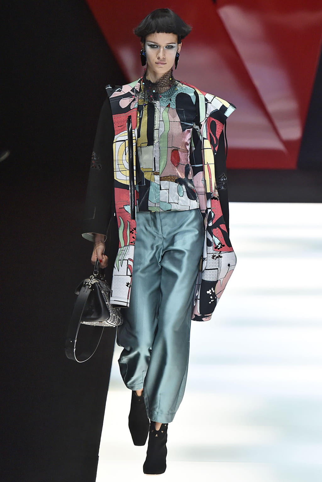 Fashion Week Milan Spring/Summer 2018 look 14 from the Giorgio Armani collection 女装