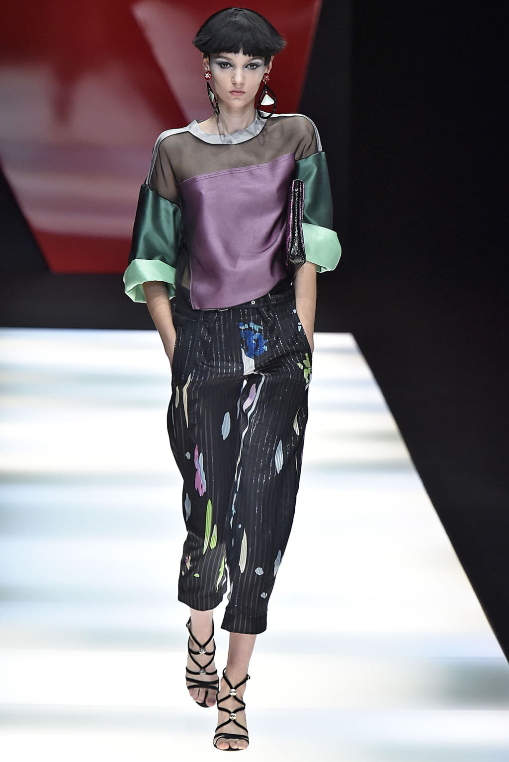 Fashion Week Milan Spring/Summer 2018 look 51 de la collection Giorgio Armani womenswear