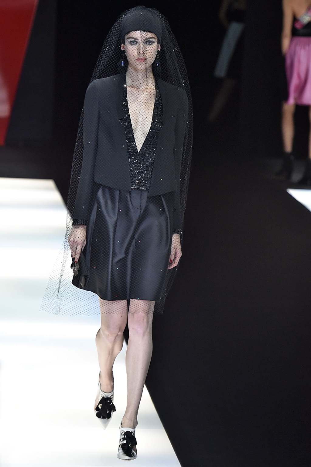 Fashion Week Milan Spring/Summer 2018 look 66 de la collection Giorgio Armani womenswear