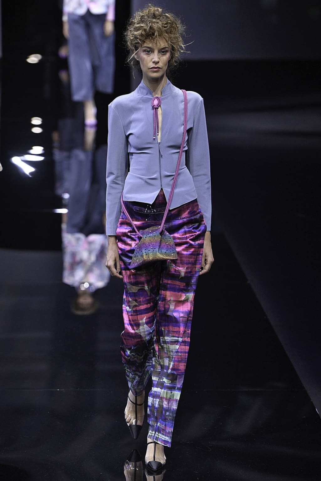 Fashion Week Milan Spring/Summer 2019 look 35 from the Giorgio Armani collection womenswear