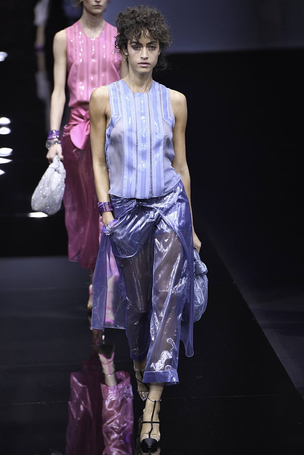 Fashion Week Milan Spring/Summer 2019 look 44 from the Giorgio Armani collection 女装
