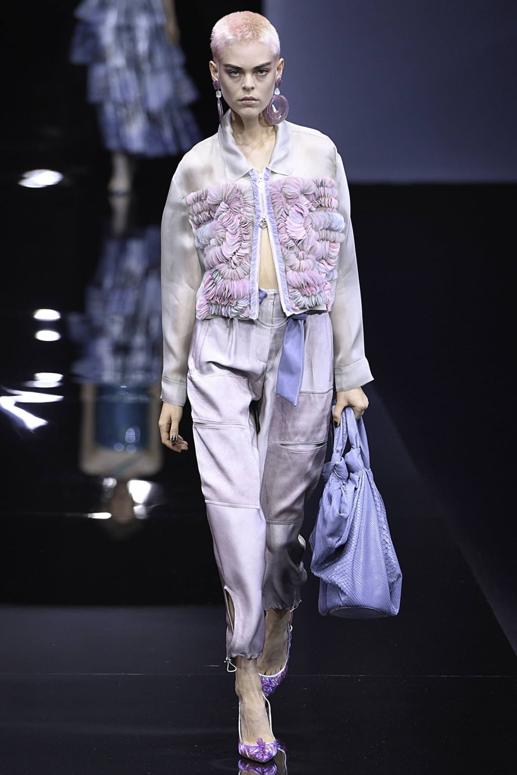 Fashion Week Milan Spring/Summer 2019 look 46 from the Giorgio Armani collection womenswear