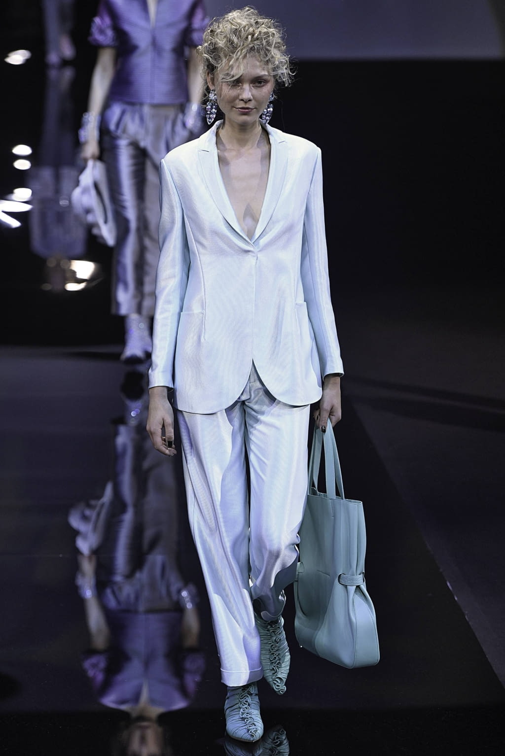 Fashion Week Milan Spring/Summer 2019 look 50 from the Giorgio Armani collection 女装