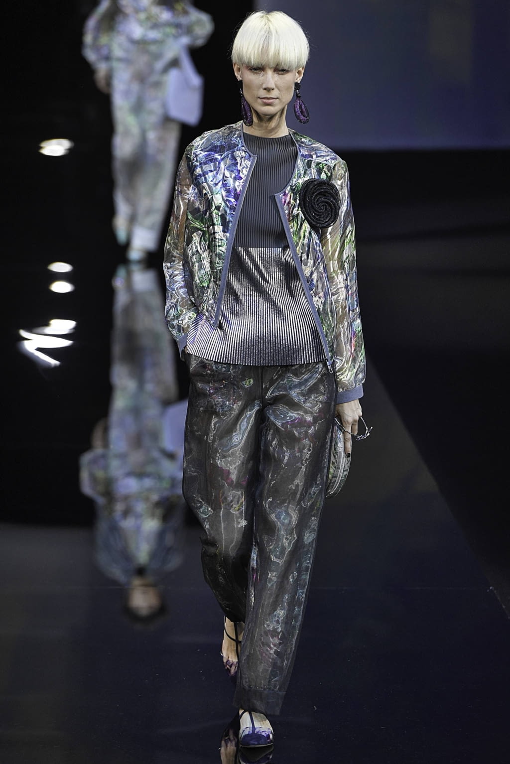 Fashion Week Milan Spring/Summer 2019 look 53 from the Giorgio Armani collection womenswear