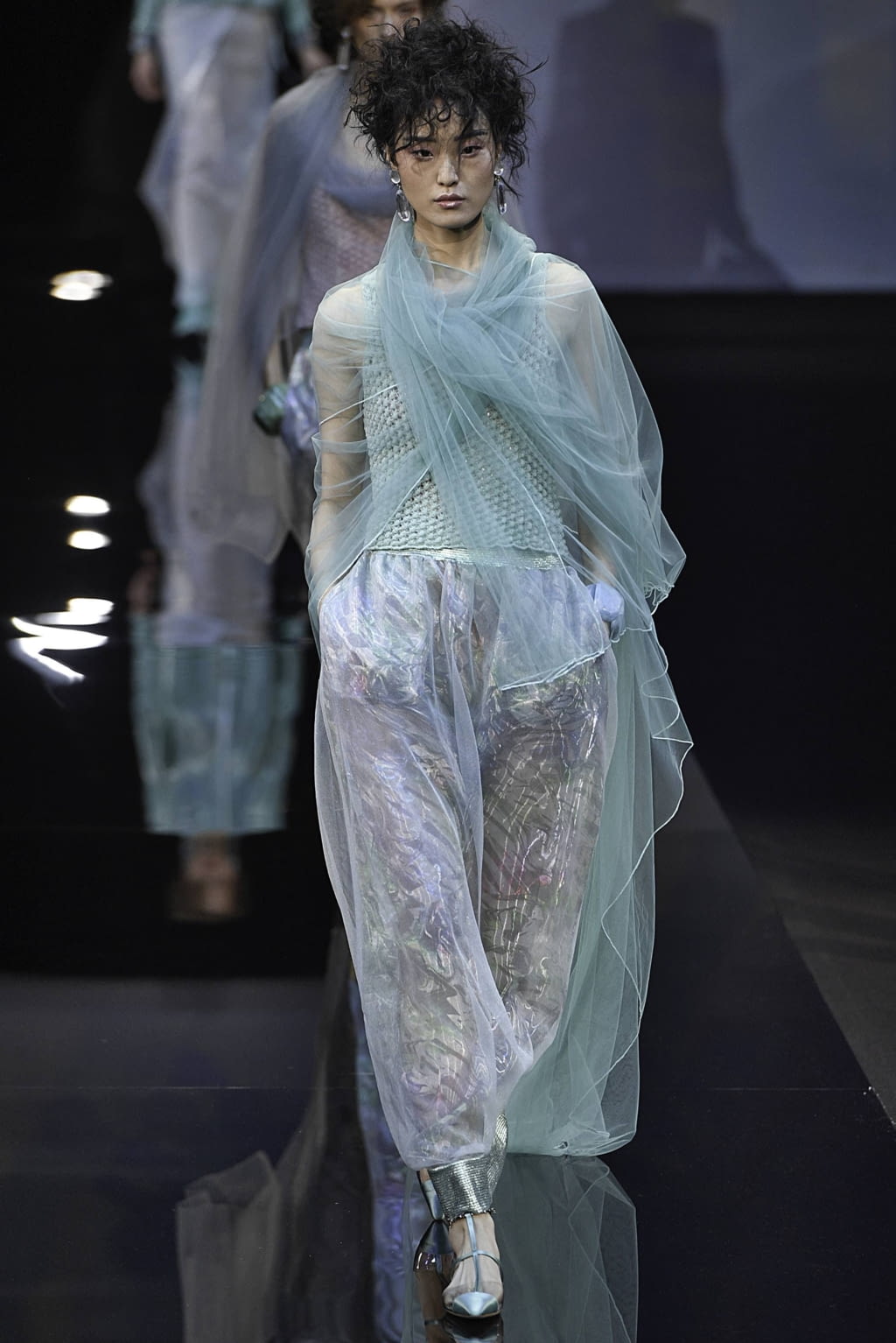 Fashion Week Milan Spring/Summer 2019 look 55 de la collection Giorgio Armani womenswear