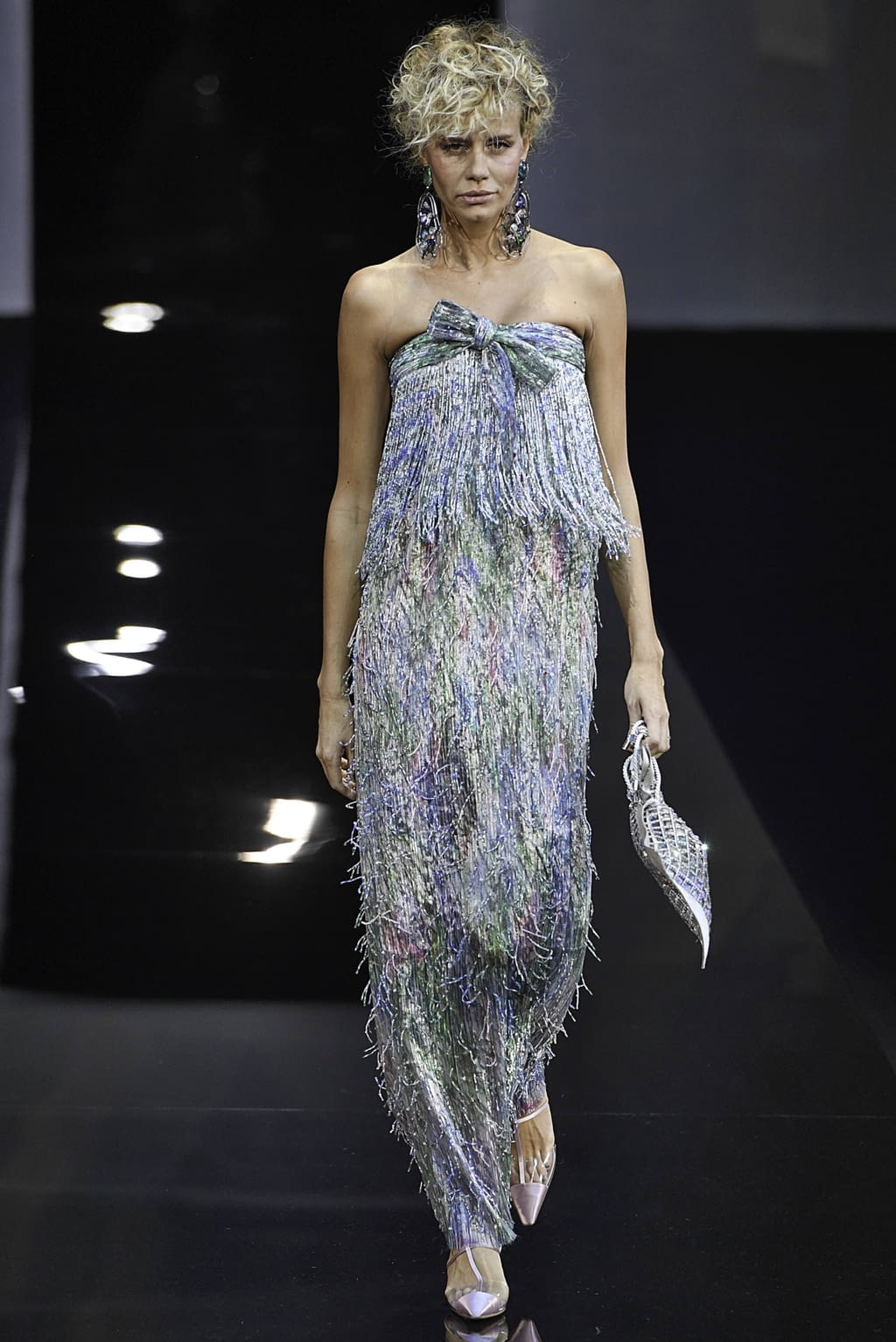 Fashion Week Milan Spring/Summer 2019 look 72 from the Giorgio Armani collection 女装