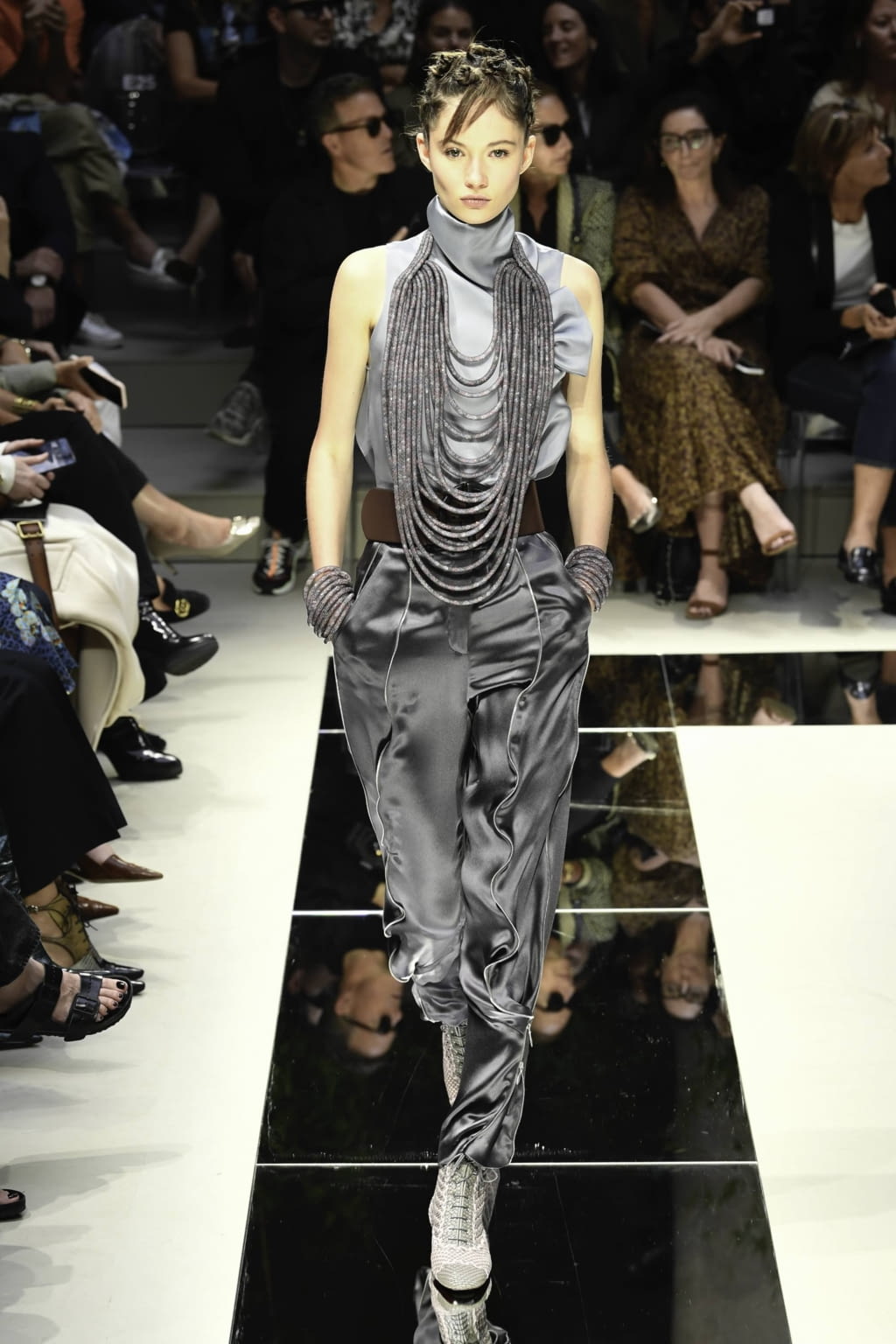 Fashion Week Milan Spring/Summer 2020 look 3 from the Giorgio Armani collection womenswear