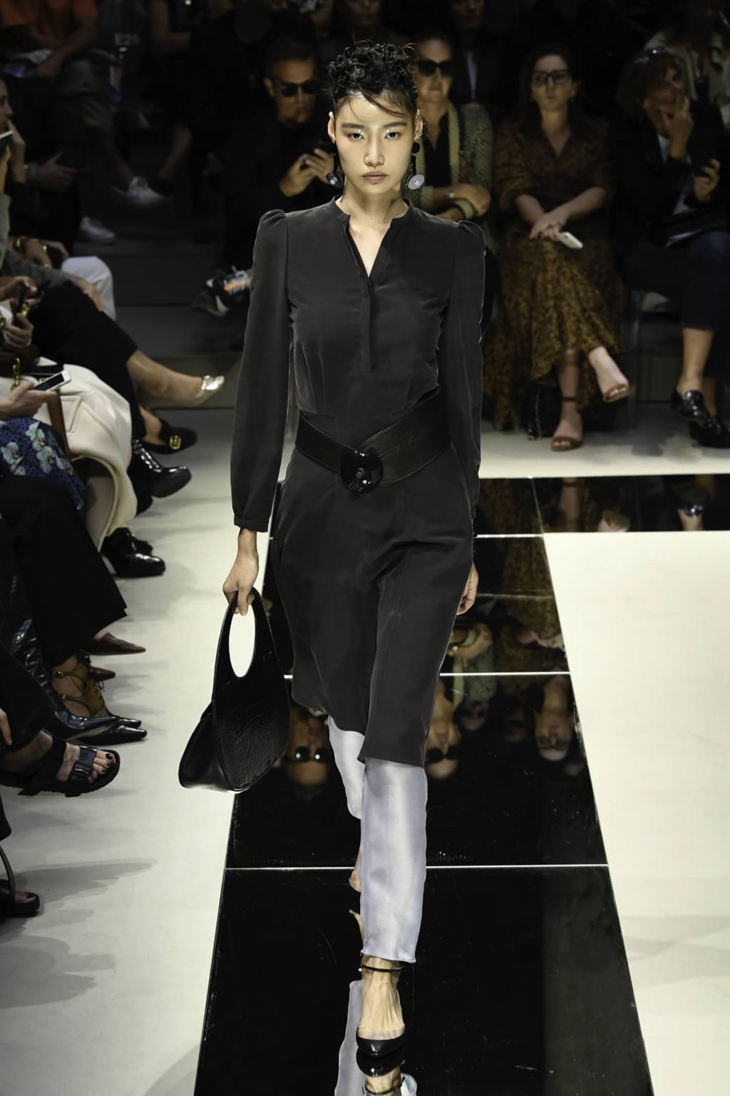 Fashion Week Milan Spring/Summer 2020 look 24 de la collection Giorgio Armani womenswear