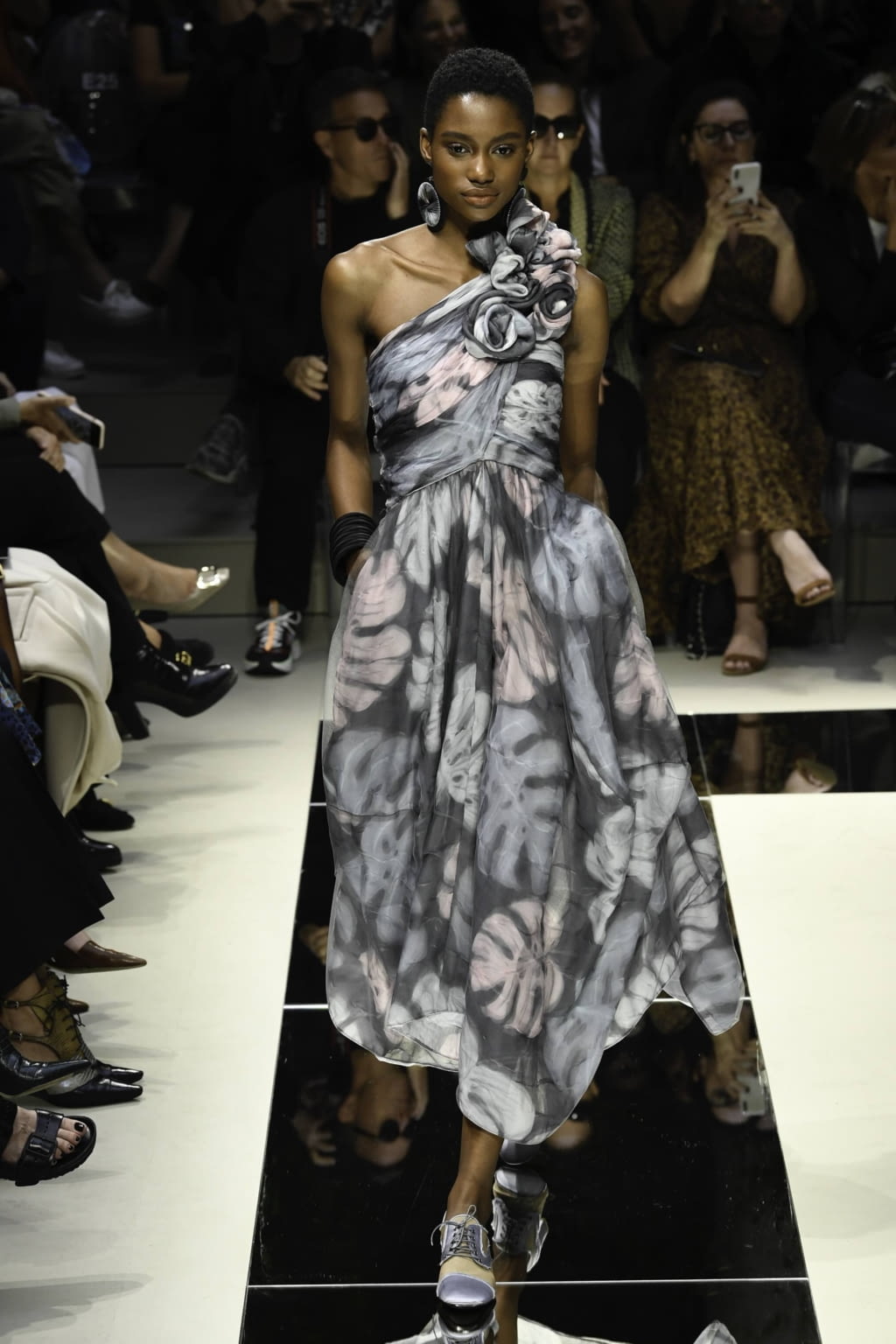 Fashion Week Milan Spring/Summer 2020 look 47 from the Giorgio Armani collection 女装