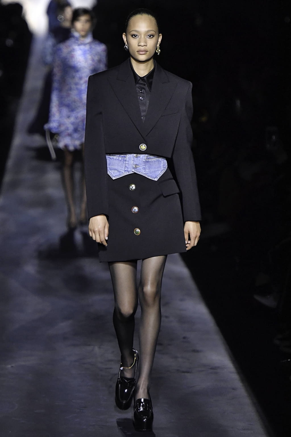 Fashion Week Paris Fall/Winter 2019 look 26 de la collection Givenchy womenswear