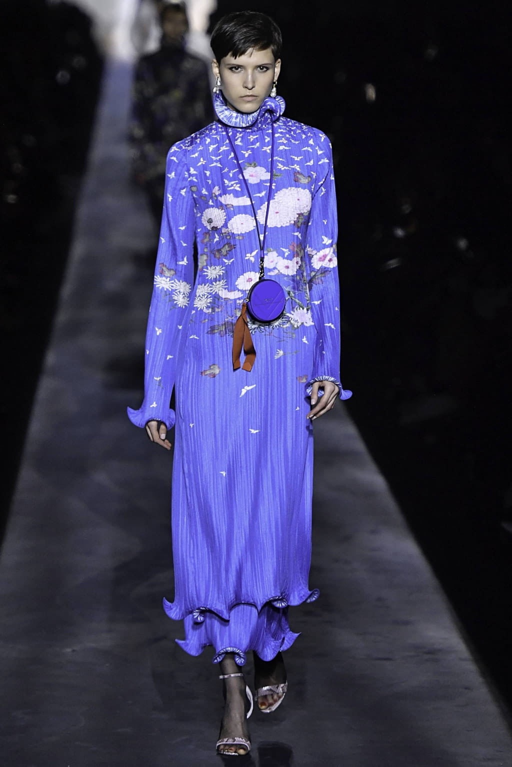 Fashion Week Paris Fall/Winter 2019 look 32 de la collection Givenchy womenswear