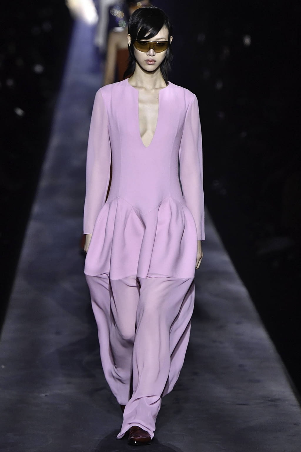 Fashion Week Paris Fall/Winter 2019 look 53 de la collection Givenchy womenswear