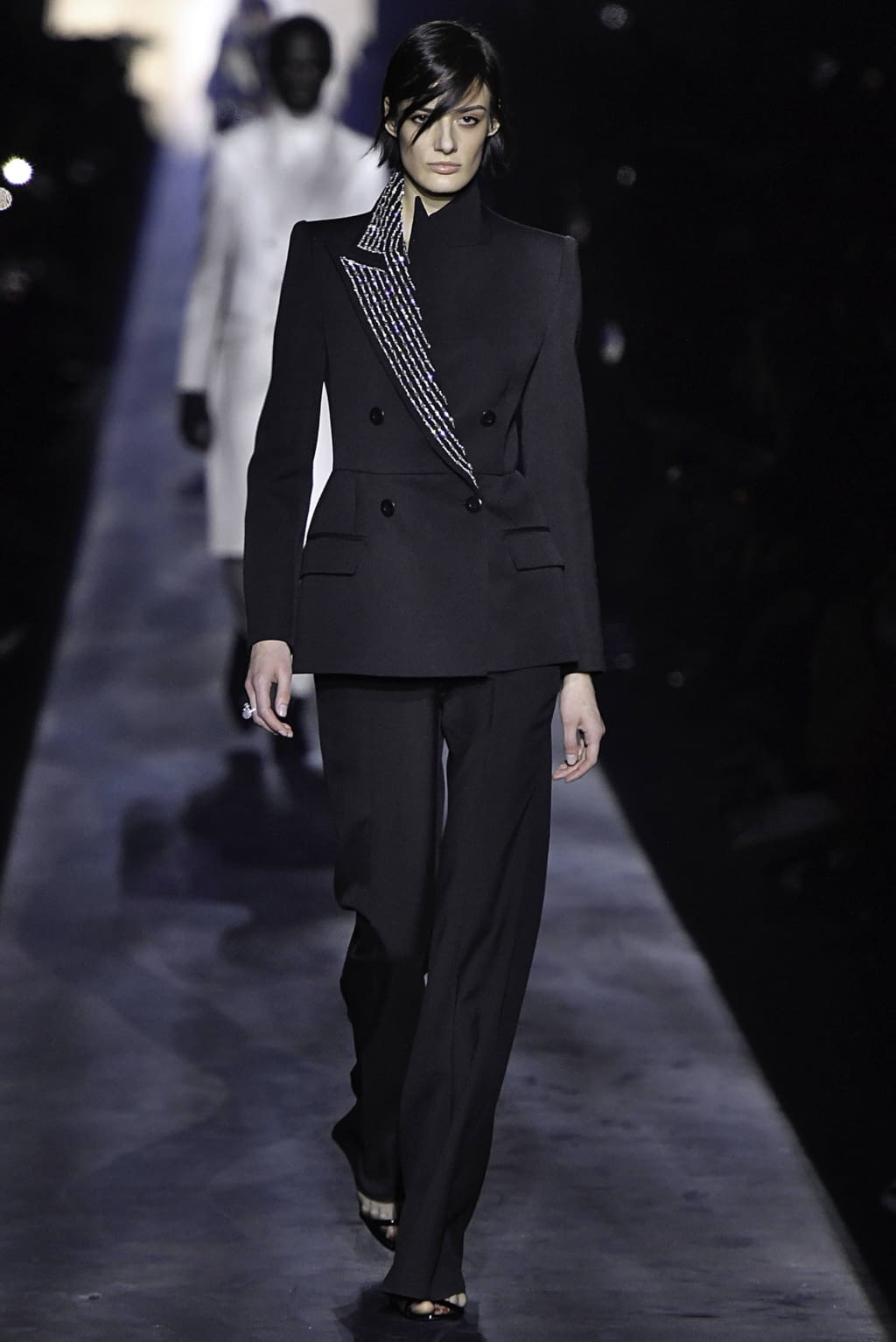 Fashion Week Paris Fall/Winter 2019 look 55 de la collection Givenchy womenswear