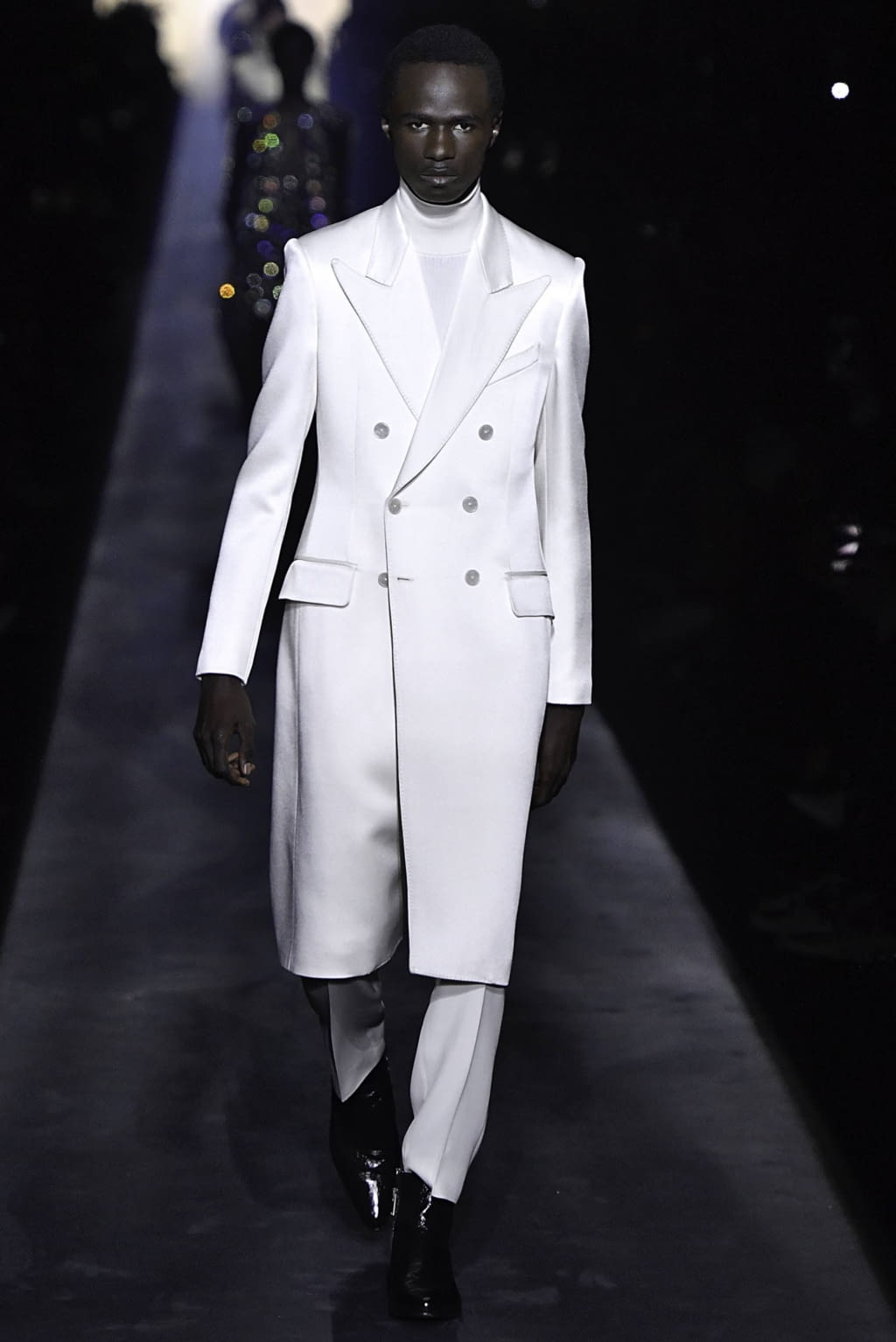 Fashion Week Paris Fall/Winter 2019 look 56 de la collection Givenchy womenswear