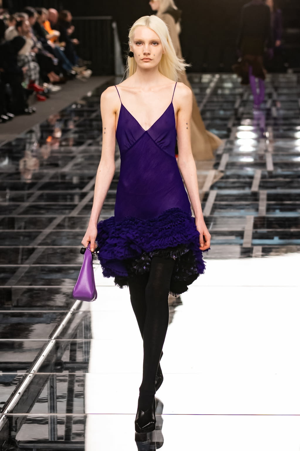 Fashion Week Paris Fall/Winter 2022 look 41 de la collection Givenchy womenswear