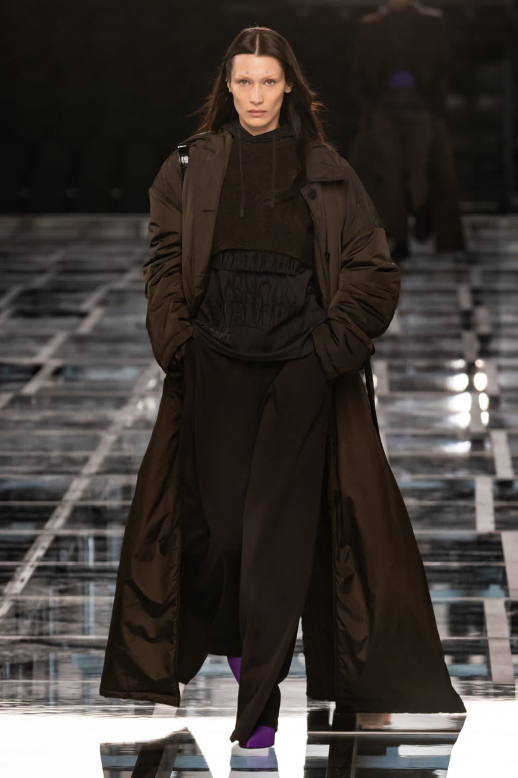 Fashion Week Paris Fall/Winter 2022 look 44 de la collection Givenchy womenswear
