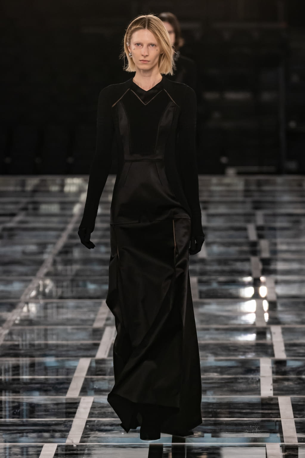 Fashion Week Paris Fall/Winter 2022 look 56 de la collection Givenchy womenswear