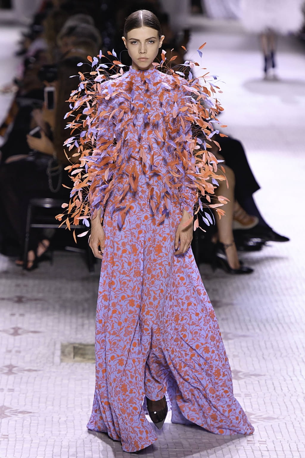 Fashion Week Paris Fall/Winter 2019 look 34 de la collection Givenchy couture