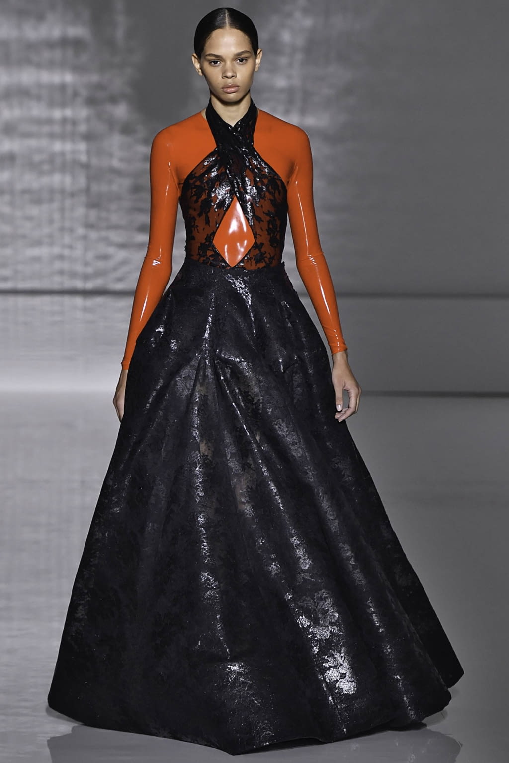 Fashion Week Paris Spring/Summer 2019 look 16 de la collection Givenchy couture