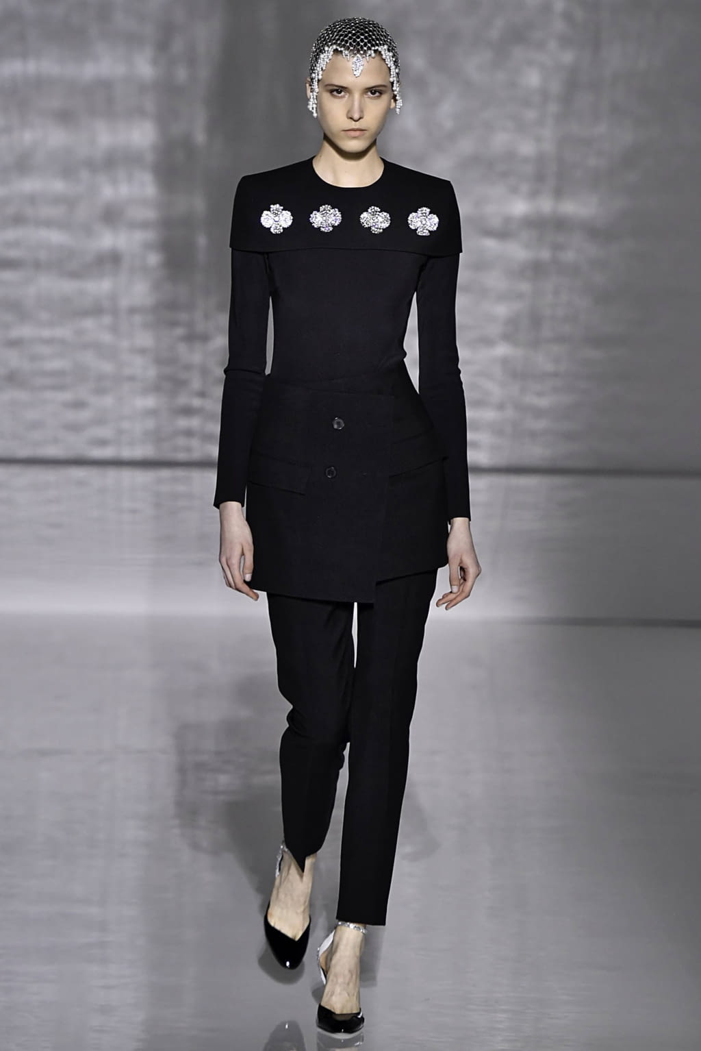 Fashion Week Paris Spring/Summer 2019 look 36 de la collection Givenchy couture