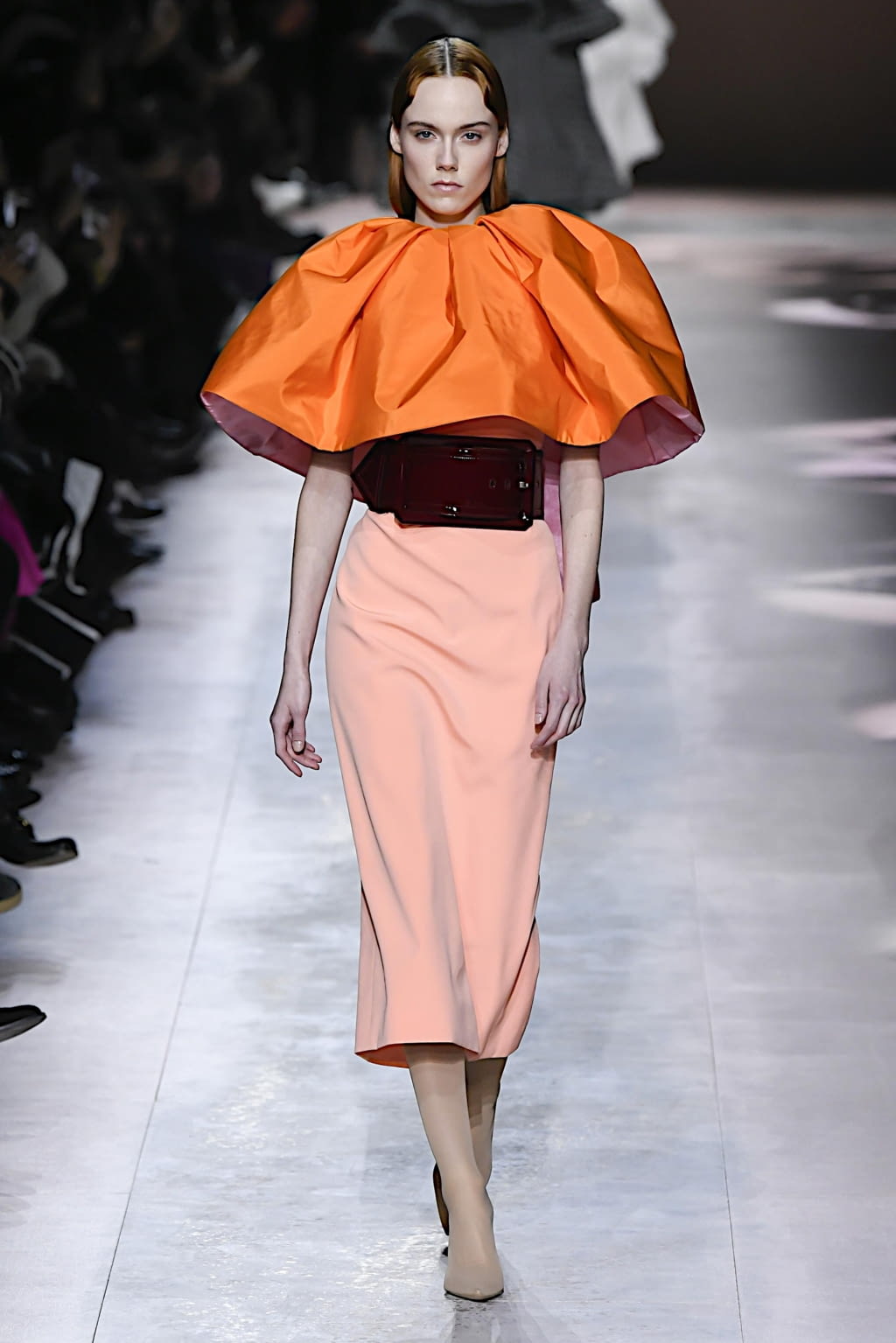 Fashion Week Paris Spring/Summer 2020 look 4 de la collection Givenchy couture
