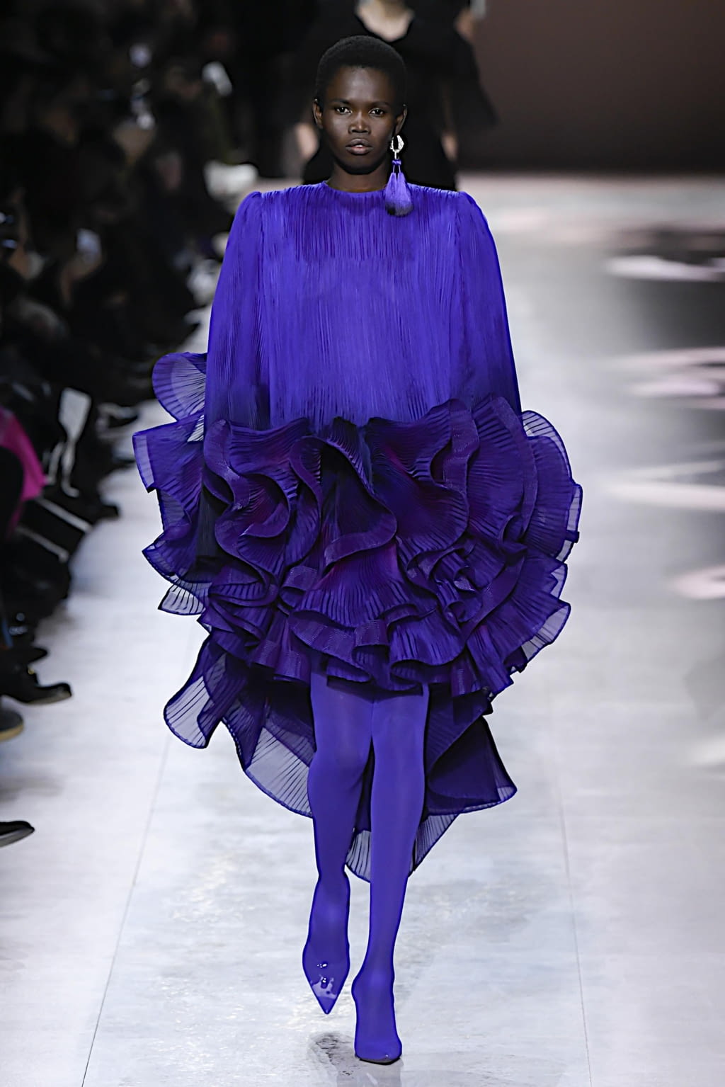 Fashion Week Paris Spring/Summer 2020 look 8 de la collection Givenchy couture