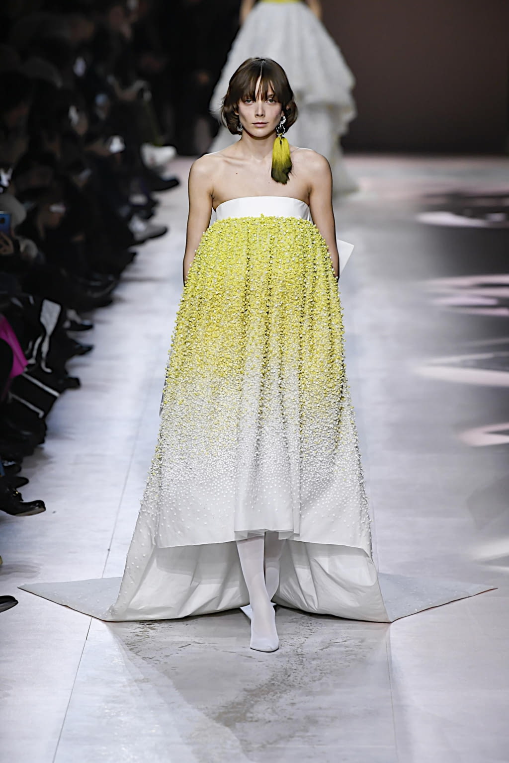 Fashion Week Paris Spring/Summer 2020 look 11 de la collection Givenchy couture
