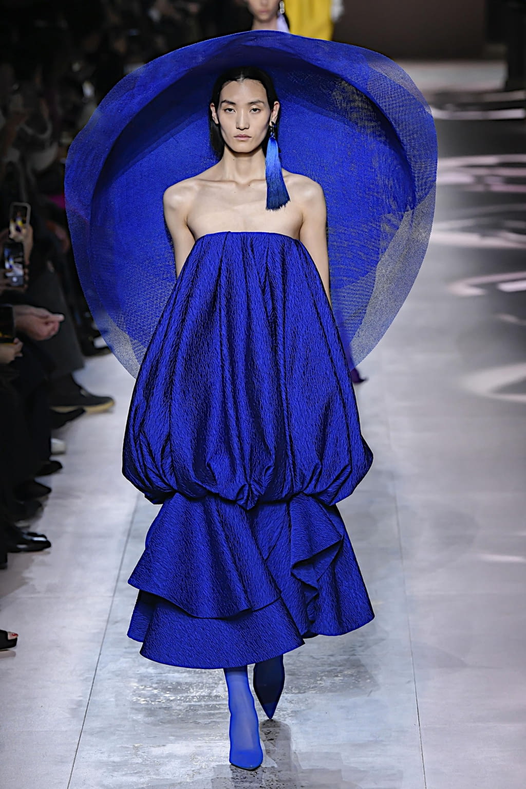Fashion Week Paris Spring/Summer 2020 look 16 de la collection Givenchy couture