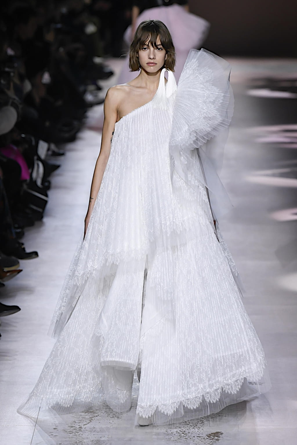 Fashion Week Paris Spring/Summer 2020 look 29 de la collection Givenchy couture