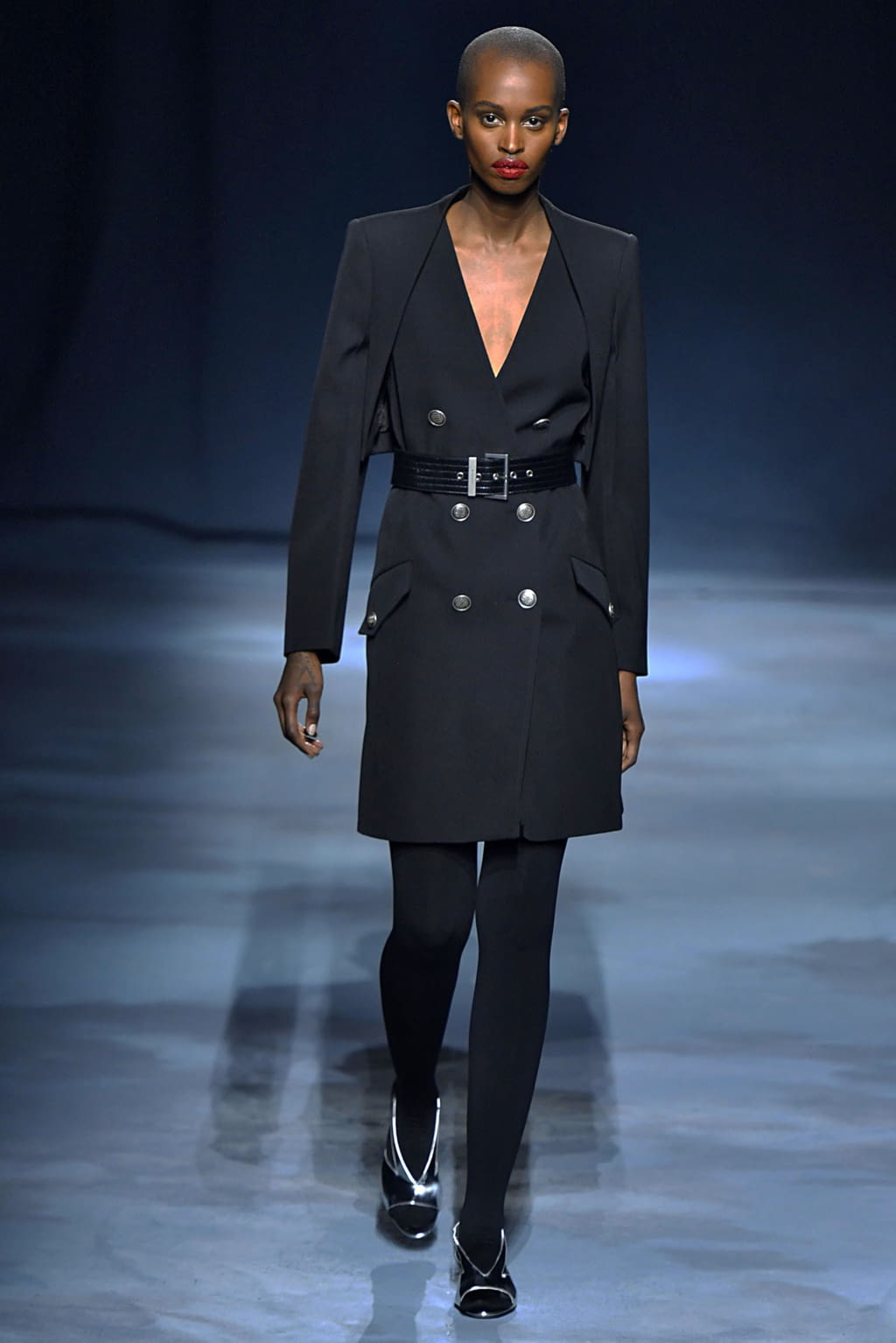 Fashion Week Paris Spring/Summer 2019 look 11 de la collection Givenchy womenswear