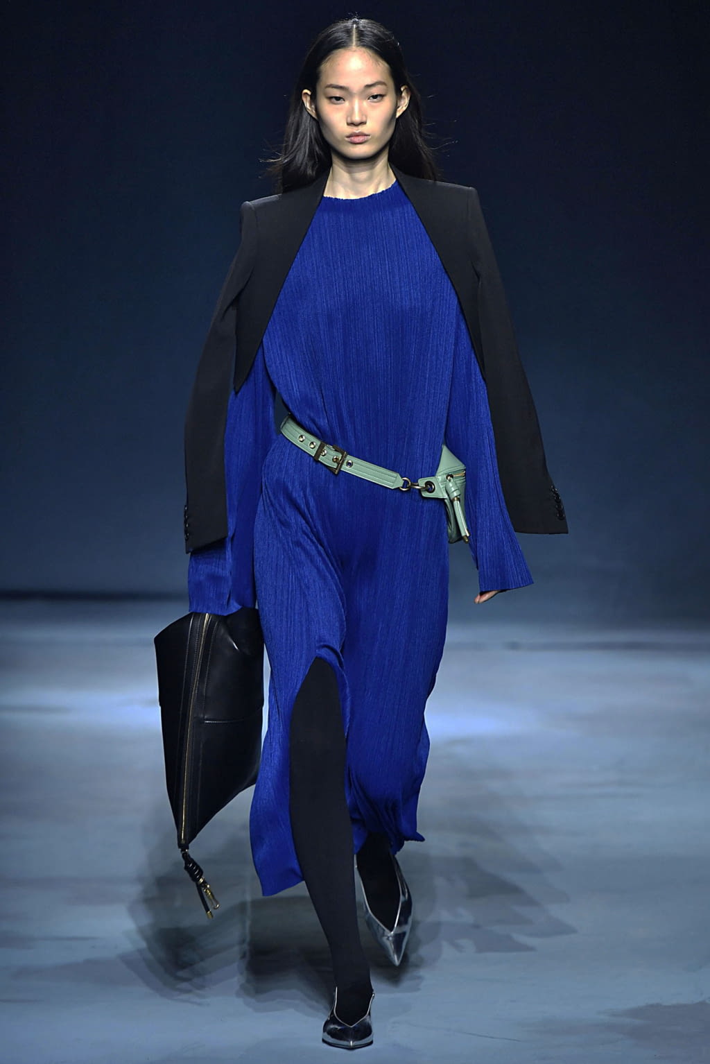 Fashion Week Paris Spring/Summer 2019 look 30 de la collection Givenchy womenswear