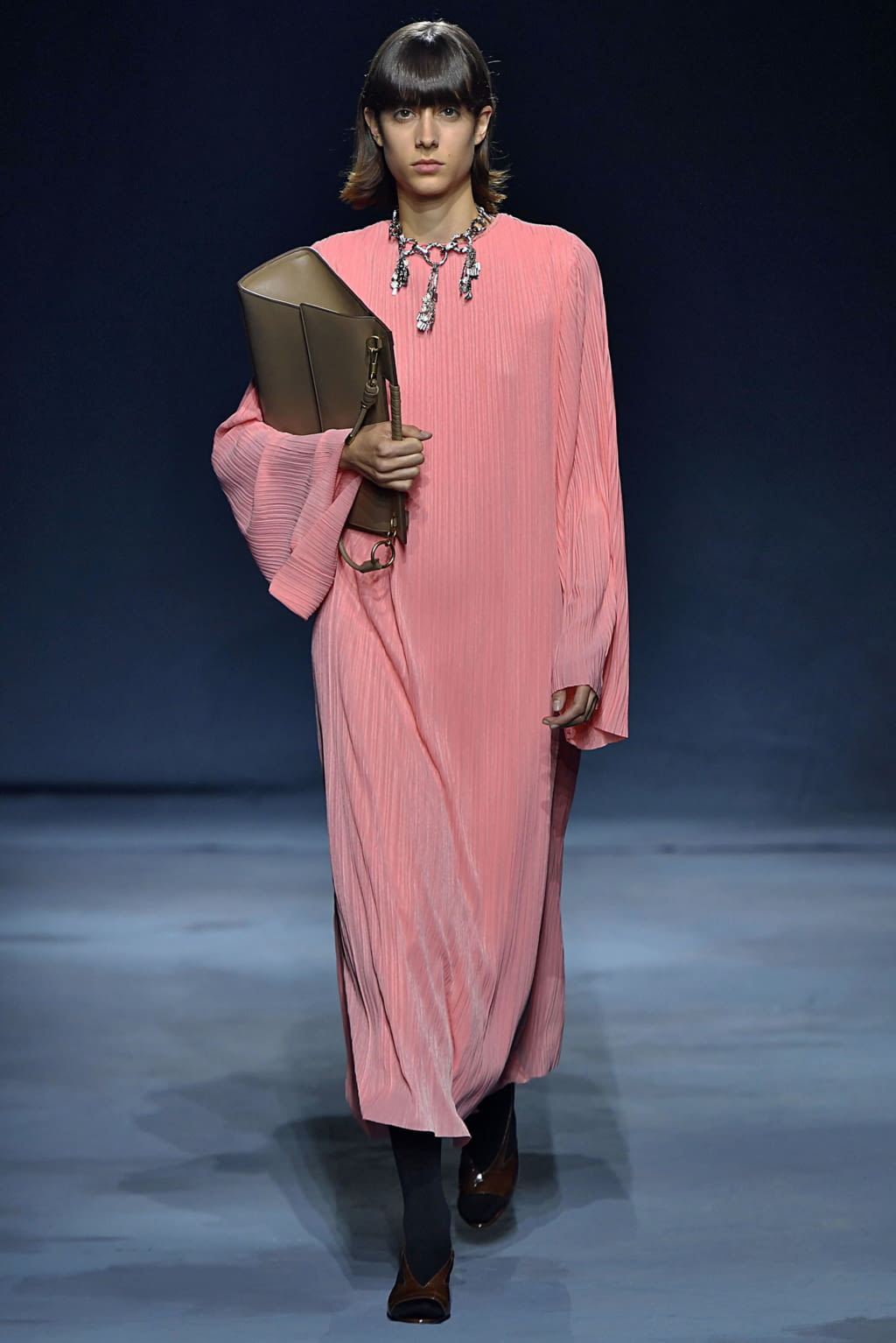 Fashion Week Paris Spring/Summer 2019 look 35 de la collection Givenchy womenswear