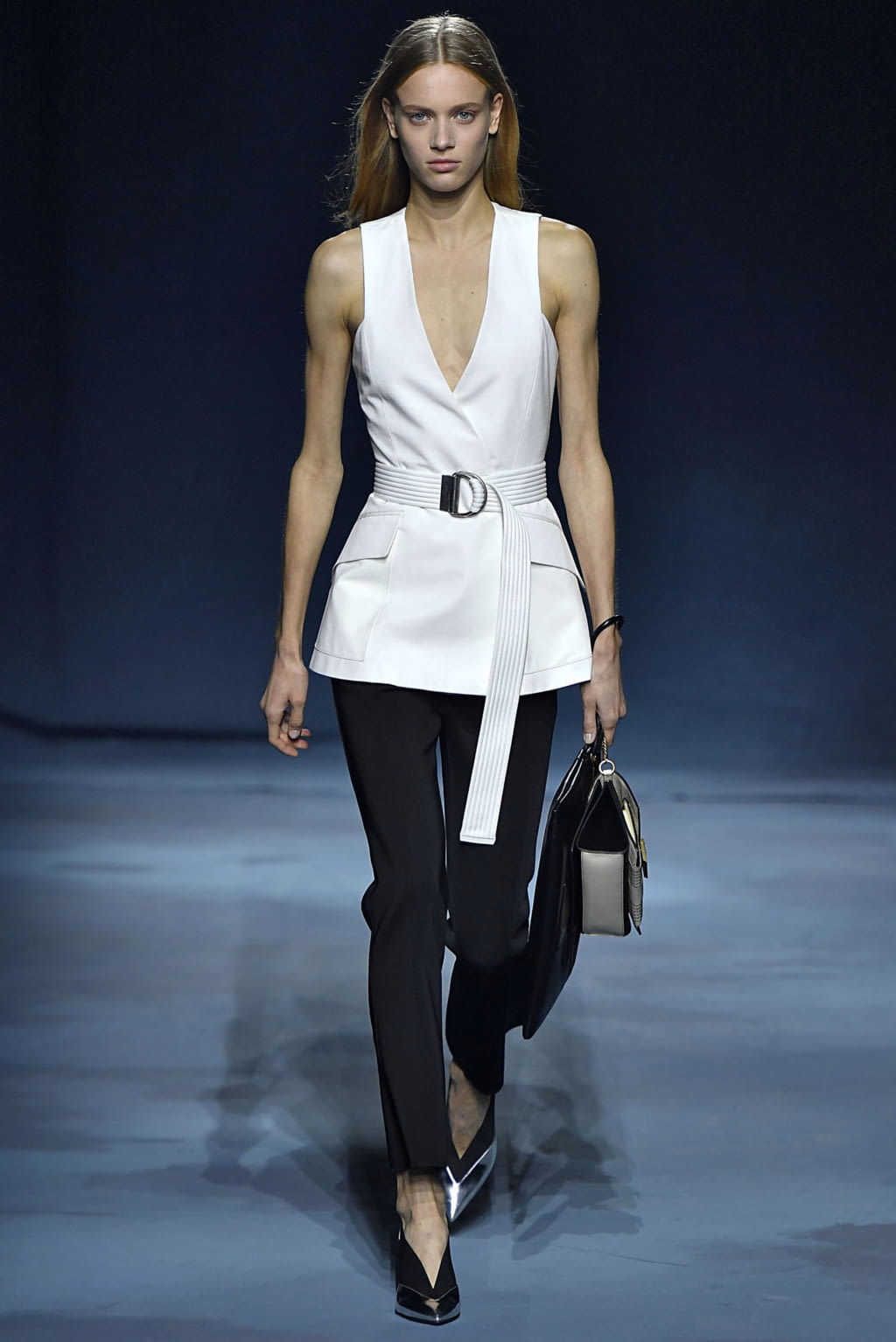 Fashion Week Paris Spring/Summer 2019 look 36 de la collection Givenchy womenswear