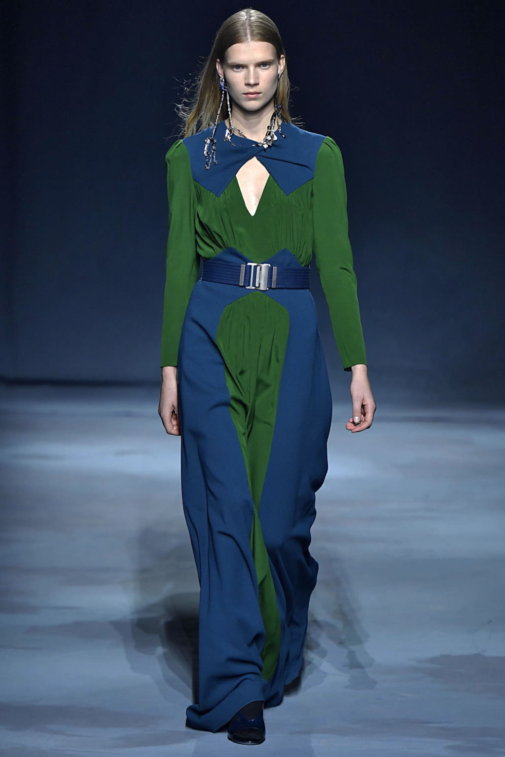 Fashion Week Paris Spring/Summer 2019 look 39 de la collection Givenchy womenswear