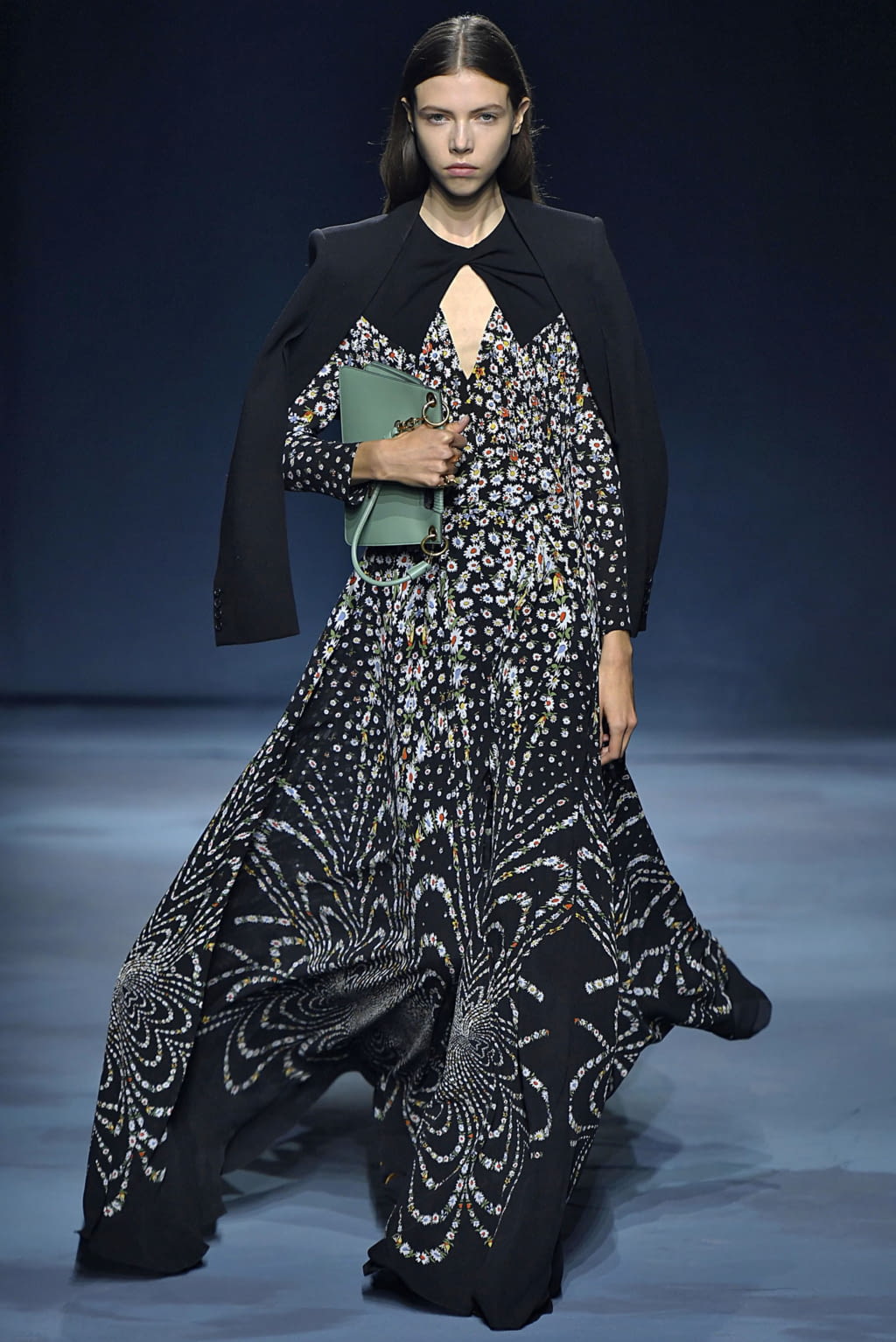 Fashion Week Paris Spring/Summer 2019 look 43 de la collection Givenchy womenswear