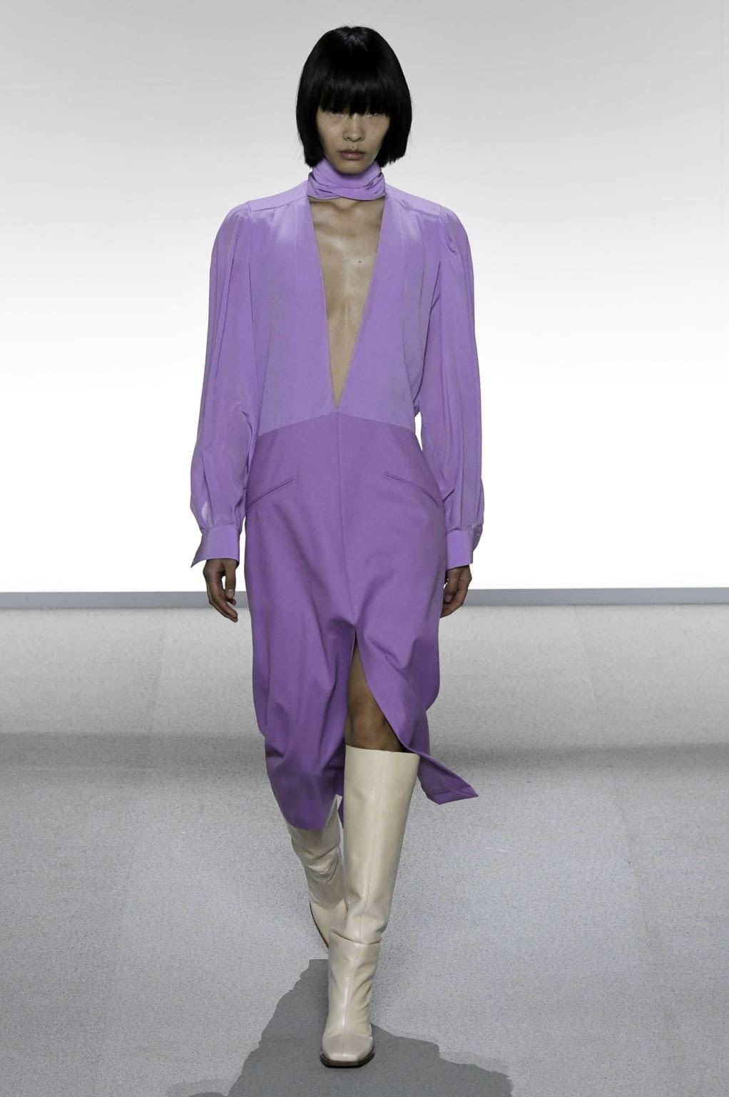 Fashion Week Paris Spring/Summer 2020 look 7 de la collection Givenchy womenswear