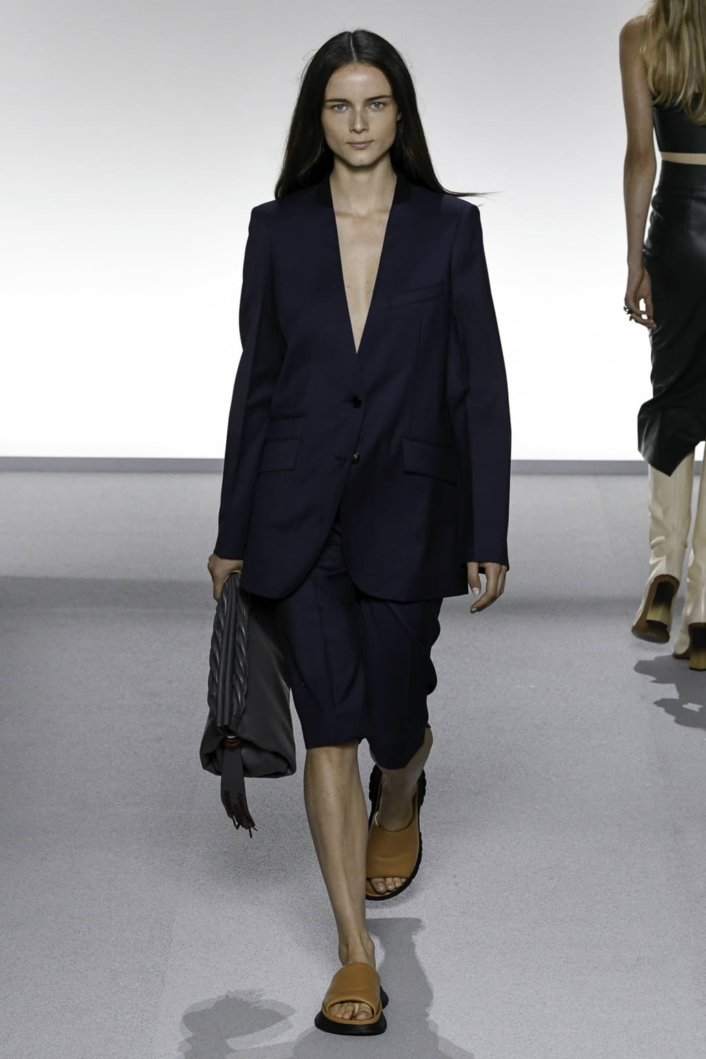 Fashion Week Paris Spring/Summer 2020 look 27 de la collection Givenchy womenswear