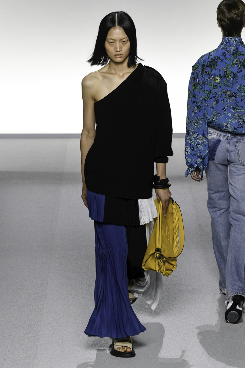 Fashion Week Paris Spring/Summer 2020 look 45 de la collection Givenchy womenswear