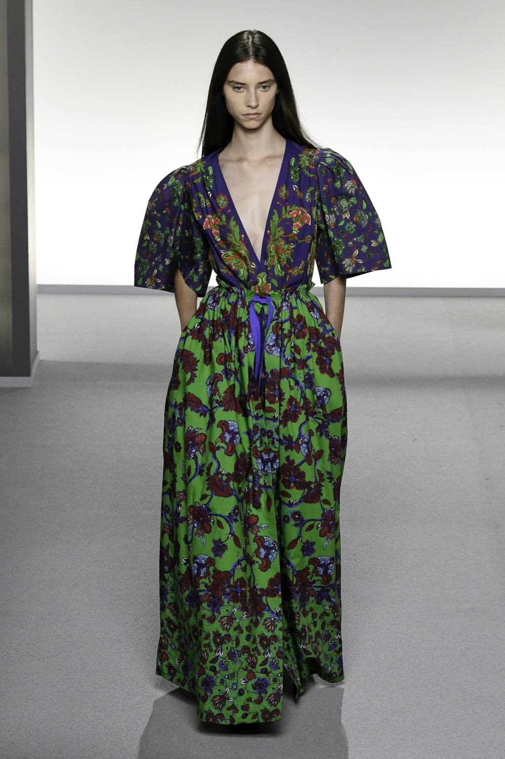 Fashion Week Paris Spring/Summer 2020 look 49 de la collection Givenchy womenswear