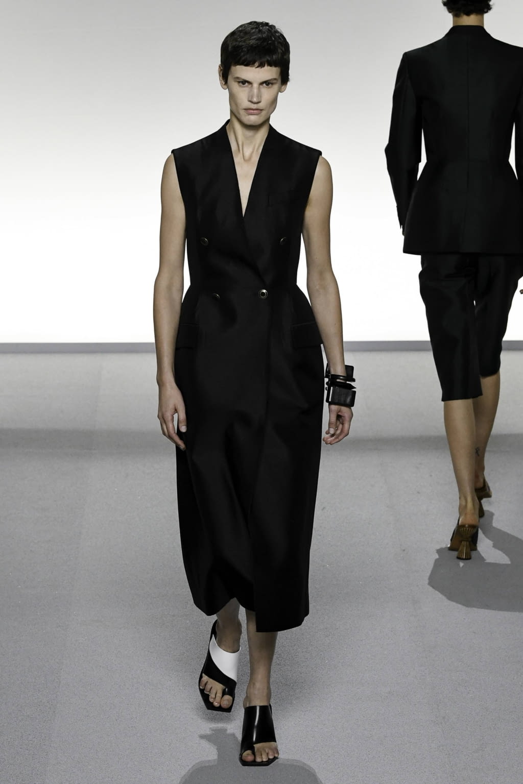 Fashion Week Paris Spring/Summer 2020 look 59 de la collection Givenchy womenswear