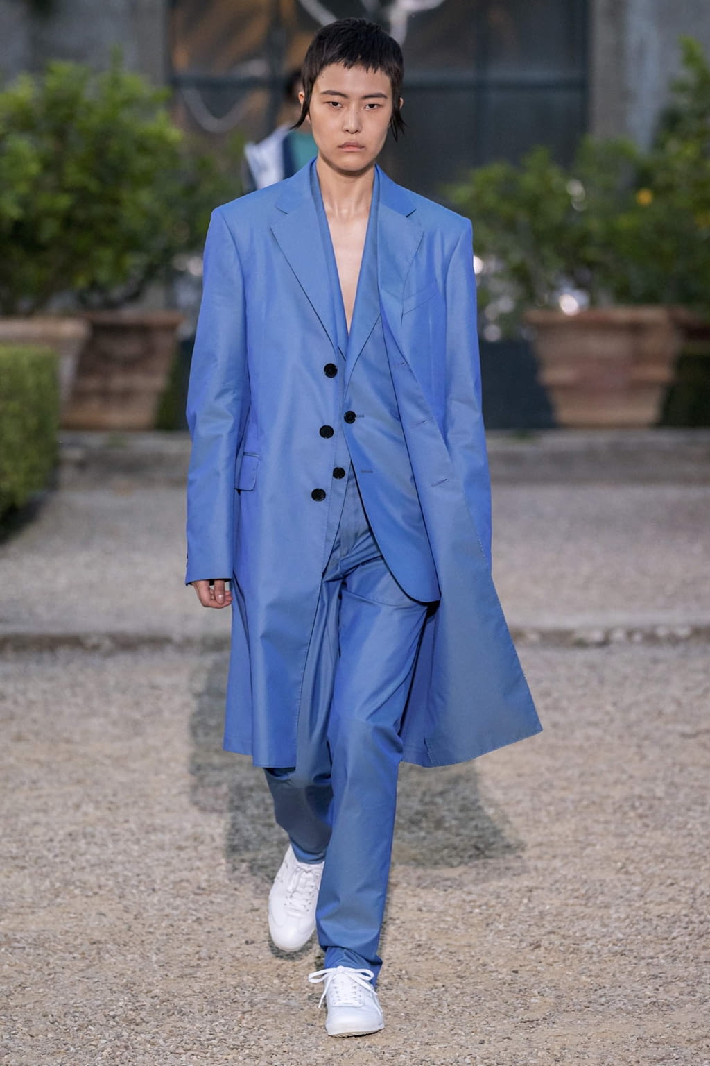 Fashion Week Florence Spring/Summer 2020 look 8 from the Givenchy collection 男装