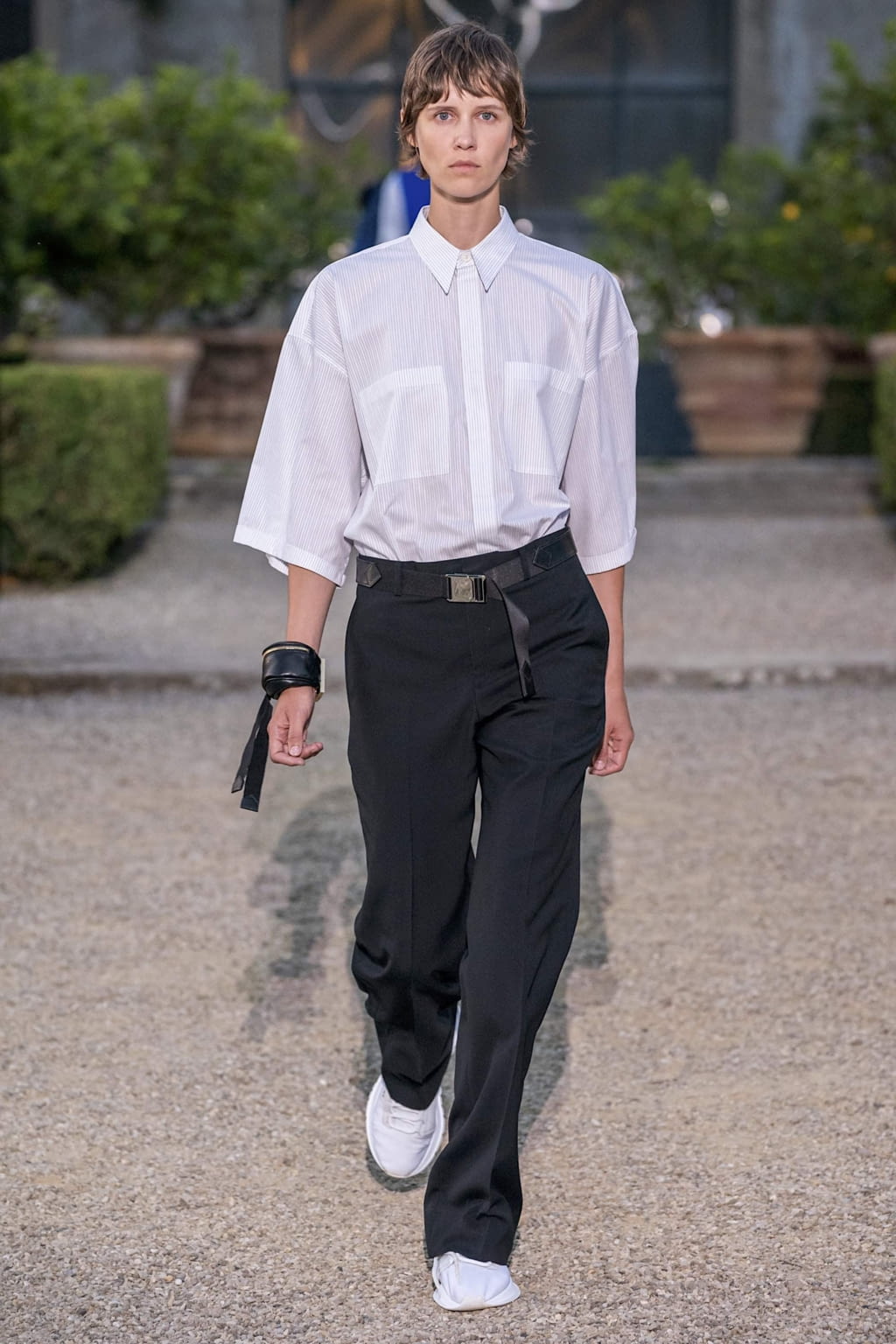 Fashion Week Florence Spring/Summer 2020 look 22 from the Givenchy collection 男装
