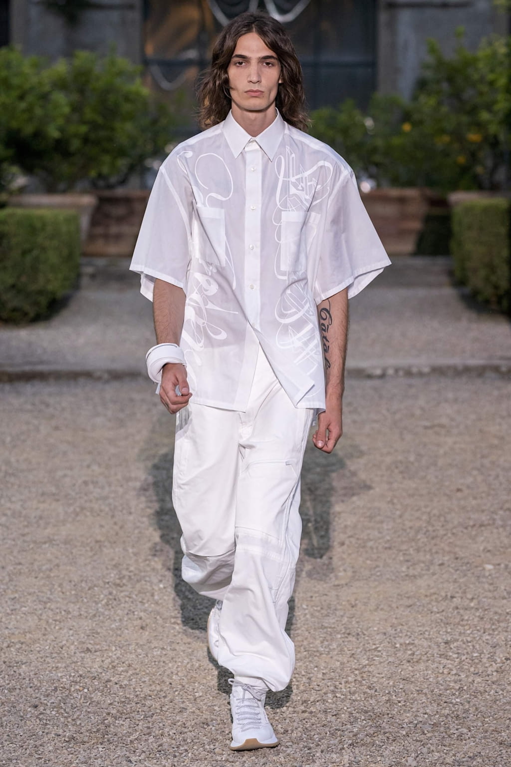 Fashion Week Florence Spring/Summer 2020 look 29 de la collection Givenchy menswear