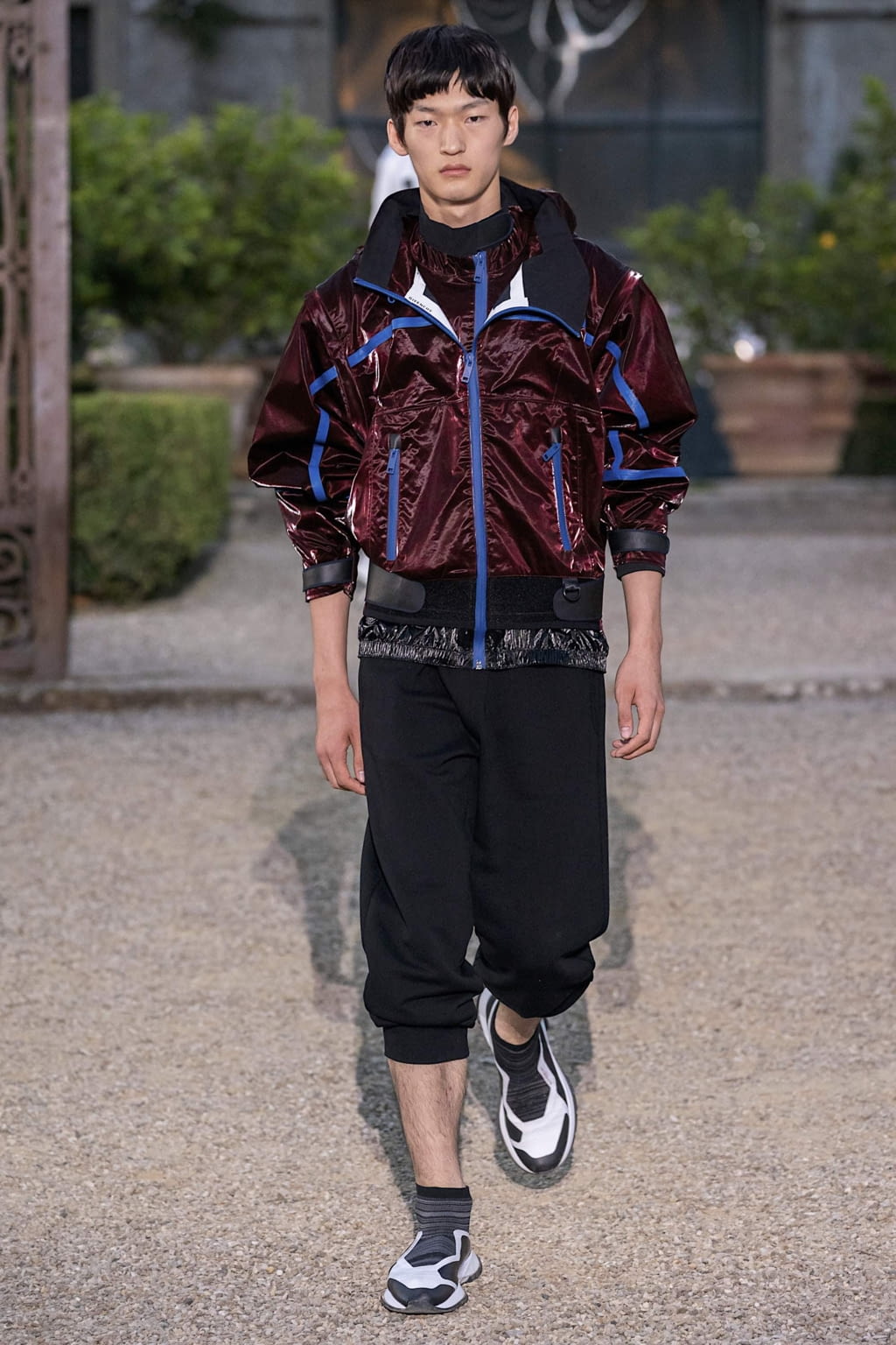 Fashion Week Florence Spring/Summer 2020 look 30 from the Givenchy collection menswear