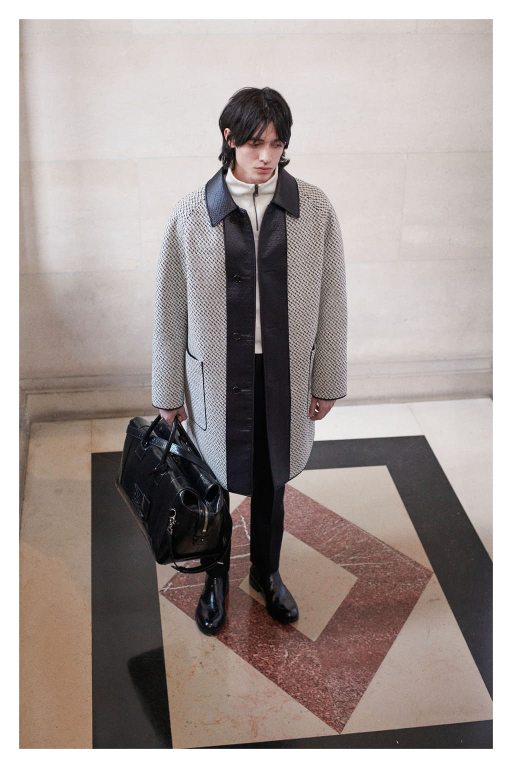 Fashion Week Paris Fall/Winter 2019 look 12 de la collection Givenchy menswear
