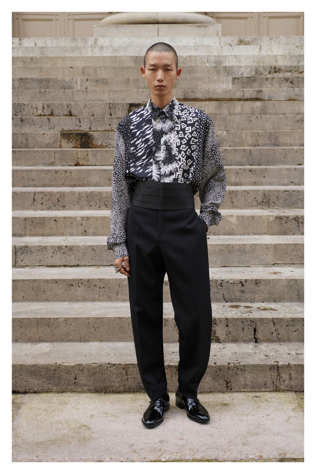 Fashion Week Paris Fall/Winter 2019 look 38 de la collection Givenchy menswear